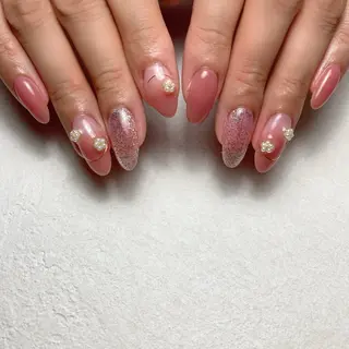 ネイル amu所属・かおる KAORUのネイルデザイン