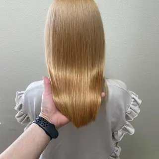 ミディアム カラー パーマ ヘアアレンジ メンズ キッズ ネイル マツエク・マツパ 髪質改善🇰🇷 レイヤーカット/梅田のヘアスタイル