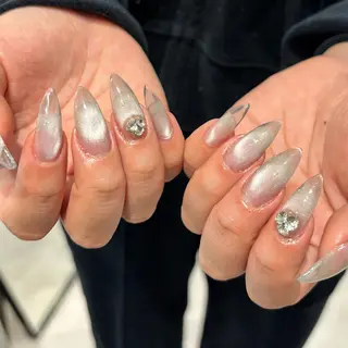 ネイル Lanhr Nail&Eyelash所属・Lanhr miyukiのネイルデザイン