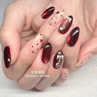 ネイル R inのネイルデザイン