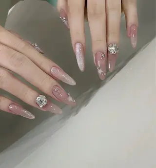 ネイル 🎀Ｍ nails✨ ビューティーのネイルデザイン