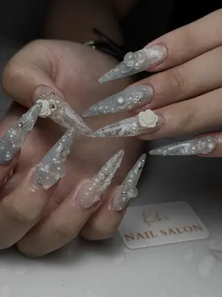 ネイル 💕鈴木ユリ パラジェル/オフ無料のネイルデザイン