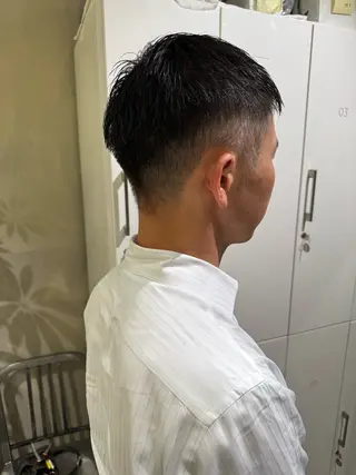 メンズ 赤み無し柔らかカラー 【梅田】madokaのヘアスタイル