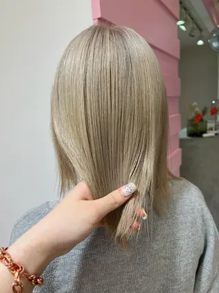 ミディアム ナナ♡レイヤーカット ♡似合わせカラーのヘアスタイル