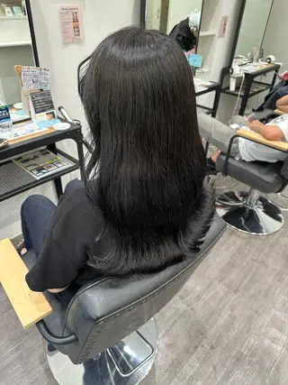 セミロング カラー 艶髪レイヤー上田 紗也🇰🇷💗のヘアスタイル