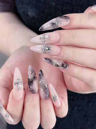 ネイル ソノミー所属・chihiro 🌂のマツエク・マツパデザイン