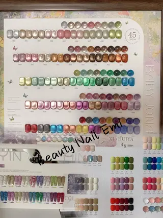 ネイル BEAUTY NAIL SALON所属・beautynail Emiのネイルデザイン
