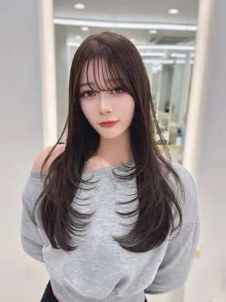 ロング ami 大人モテ/レイヤーのヘアスタイル