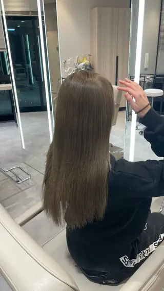 ロング MIMA / 名駅/グレージュのヘアスタイル