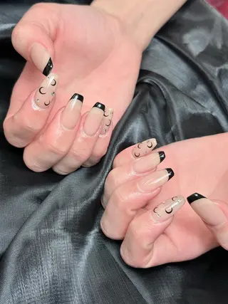 ネイル FlyingSeep 🐑kaho💟🌈のネイルデザイン