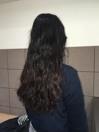 ロング natsuki /HUI 金山のヘアスタイル