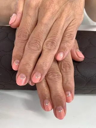 ネイル Mule Beauty Salon所属・ミュール ビューティーサロンのネイルデザイン