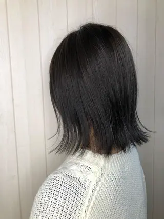 ミディアム カラー 大栗 佑也  髪質改善のヘアスタイル