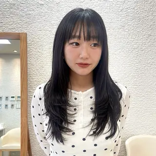 ロング 透明感ワンカラー🎀 レイヤー/AOのヘアスタイル