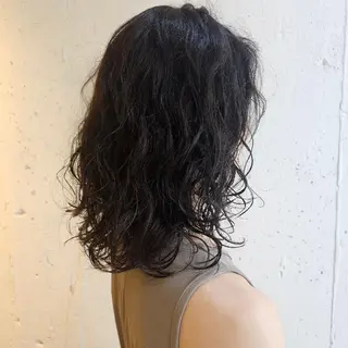パーマ アシカガ ヨウコのヘアスタイル