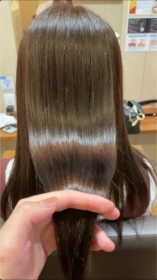 セミロング LandS barber &beauty所属・髪質改善特化 長澤友哉のヘアスタイル