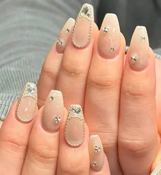 ネイル Tini ANA.CHUOのネイルデザイン