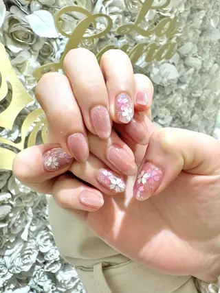 ネイル La Luna アヤカのネイルデザイン