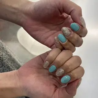 ネイル whitepaper 🔷IZUMIのネイルデザイン