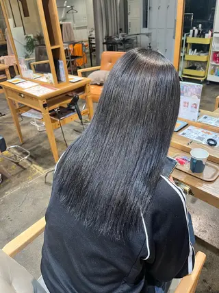 ロング 岩品 和花のヘアスタイル