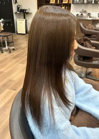 カラー 多田 彩那のヘアスタイル