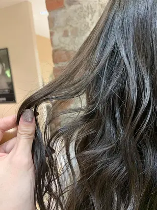 ロング カラー 美髪ヘッドスパ🫧 西山紗奈江💆‍♀️のヘアスタイル