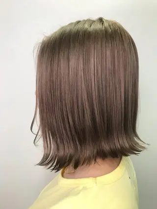 ショート カラー EMANONシェアサロン心斎橋店所属・韓国メンズヘア　ミル クティボブ　足立佳代のヘアスタイル