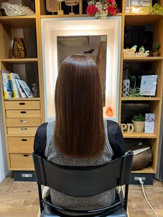 セミロング afloatkobe所属・美髪/髪質改善 川口凌弥のヘアスタイル