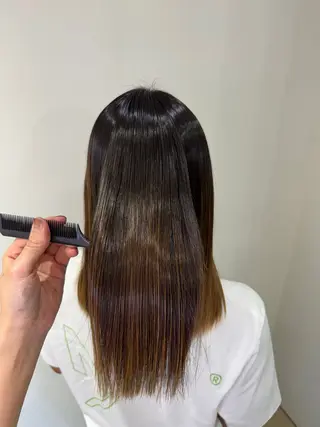 ミディアム tomona 𝜗𝜚のヘアスタイル