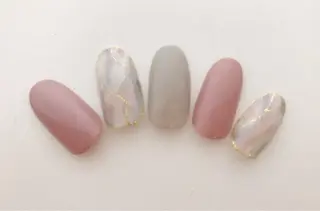 ネイル EMILIA Ryokoのネイルデザイン