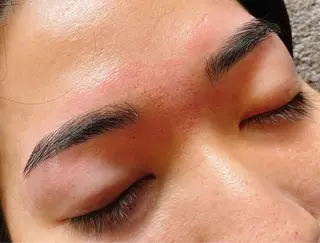 メンズ アイブロウ まつ毛パーマ専門& men's眉AYAの眉毛・アイブロウイメージ