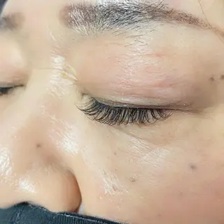 マツエク・マツパ MIMI RUSH 安城 jubilee店所属・鍋田 彩歌のマツエク・マツパデザイン