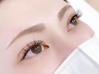 マツエク・マツパ Leola ERIKAのマツエク・マツパデザイン