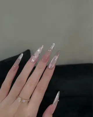 ネイル ETELUNA Nail 銀座店【パラジェル/フィルイン/チップスカルプ/マグネット/ニュアンス】所属・周 テイのネイルデザイン