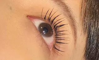 マツエク・マツパ 🌼Alba🌼 犬馬塲のマツエク・マツパデザイン