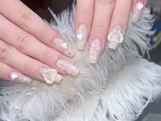 ネイル グロー ネイルのネイルデザイン