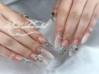 ネイル éclat ⸝꙳.⋆ 栄｜矢場町のネイルデザイン