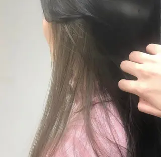 ロング カラー 滝本 里実のヘアスタイル