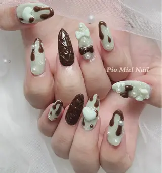 ネイル Pio Mielのネイルデザイン