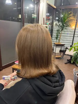 ミディアム SALOWIN倉敷店所属・hanaco .のヘアスタイル