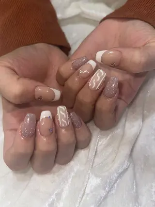 ネイル うにゃねいる🌷 Mayaのネイルデザイン