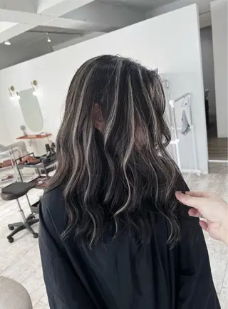 セミロング カラー ROBIN所属・指名数No.1 /NAOYAのヘアスタイル