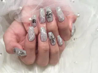 ネイル Roi〈ロワ〉 ayanaのネイルデザイン