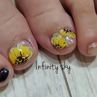 ネイル infinity skyのネイルデザイン