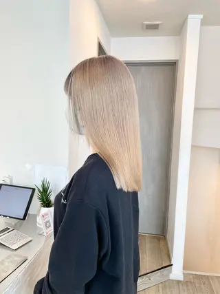 ロング カラー ブロンド・ハイトーン ／遠藤将太のヘアスタイル