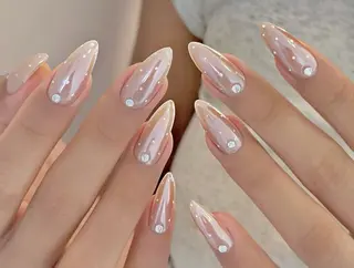 ネイル 高木 維麗絲のネイルデザイン