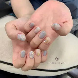 ネイル アトリエ　ミモザ所属・いまむら あかりのネイルデザイン