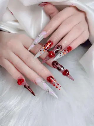 ネイル Queen Nail Salon所属・Queen Nail Salonのネイルデザイン