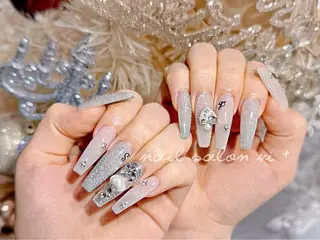 ネイル ✨Nailsalon Vi+✨のネイルデザイン