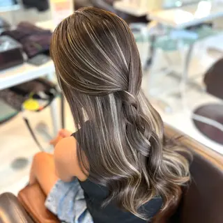 ロング 🇺🇸ハイライト 🌵satsukiのヘアスタイル